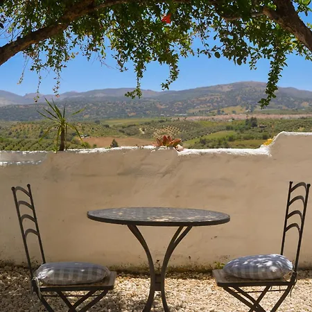 +private Garden +amazing View Ρόντα