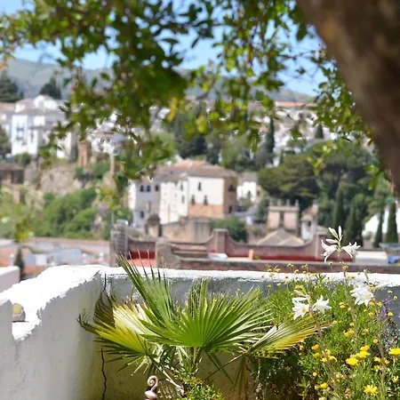 +private Garden +amazing View Appartement *