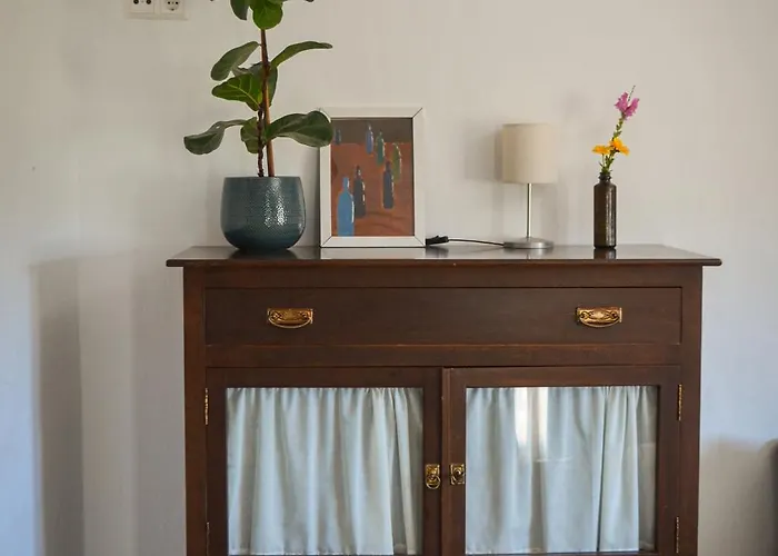 +private Garden +amazing View