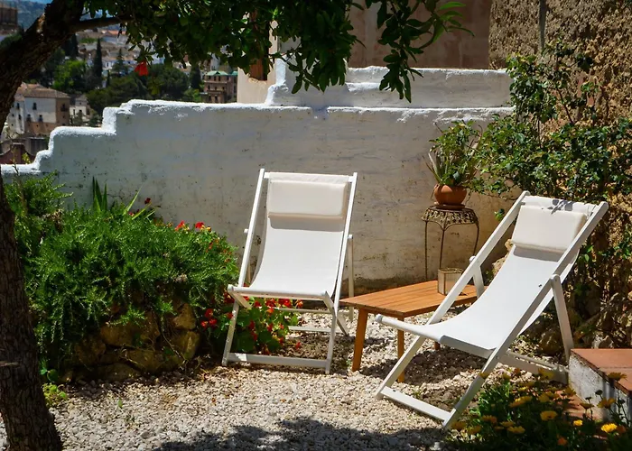 Appartement +private Garden +amazing View Ronda